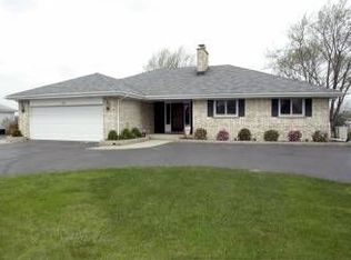 408 Cardinal Dr, Bloomingdale, IL