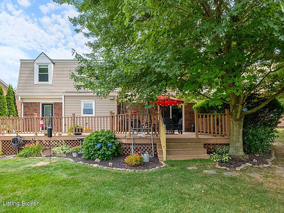 4th image of 701 Greenvalley Cir