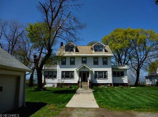 31731 Lake Shore Blvd, Willowick, OH
