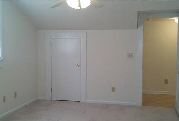 Bed room