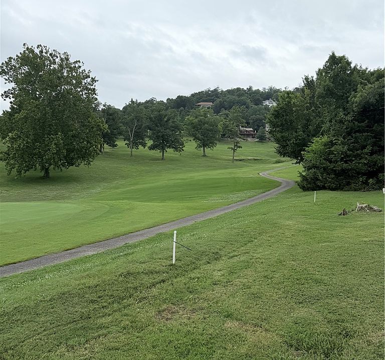 2nd image of 24 Appaloosa Dr #8