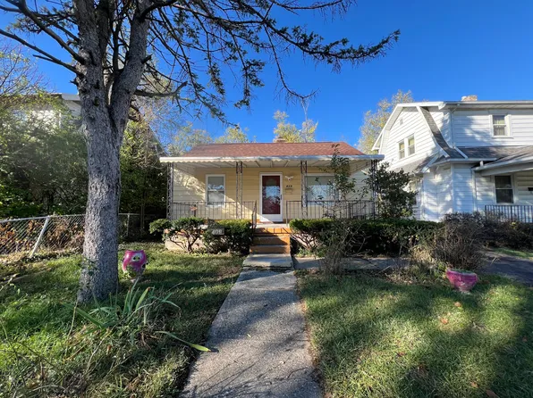 409 Geneva Rd, Dayton, OH 45417