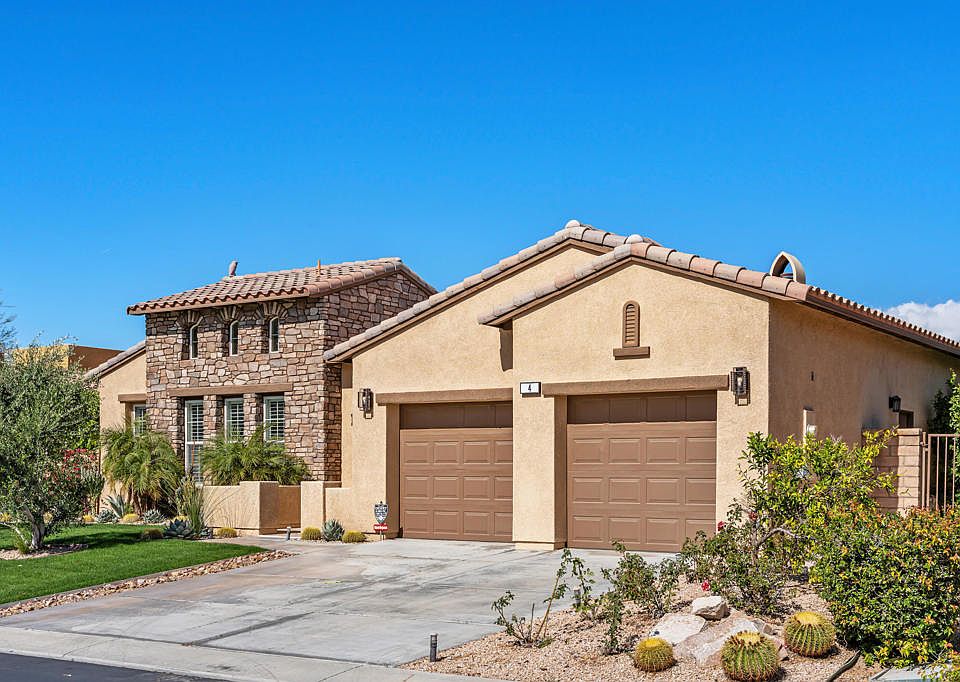 1st image of 4 Via Santo Tomas