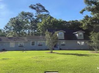 19132 Hector St, Mandeville, LA 70471