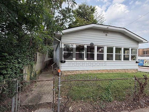 2nd image of 1504 S Randolph St