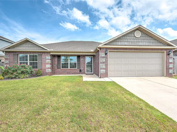 4204 SW Comstock Ave, Bentonville, AR 72712