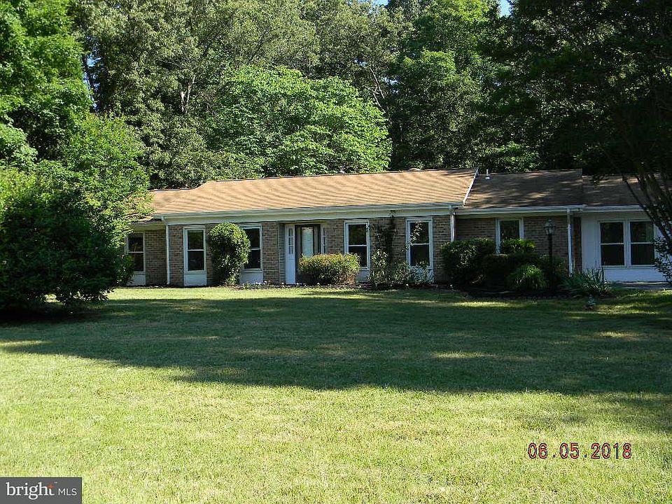 1st image of 112 Autumn Dr