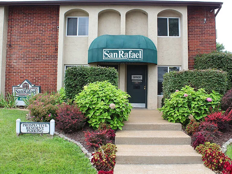 Leasing Office