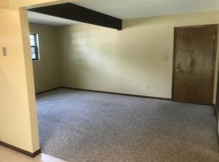 2710 Saint Louis Rd #A, Jefferson City, MO 65101