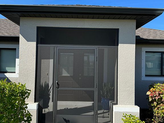 3rd image of 1204 NW 37th Ave