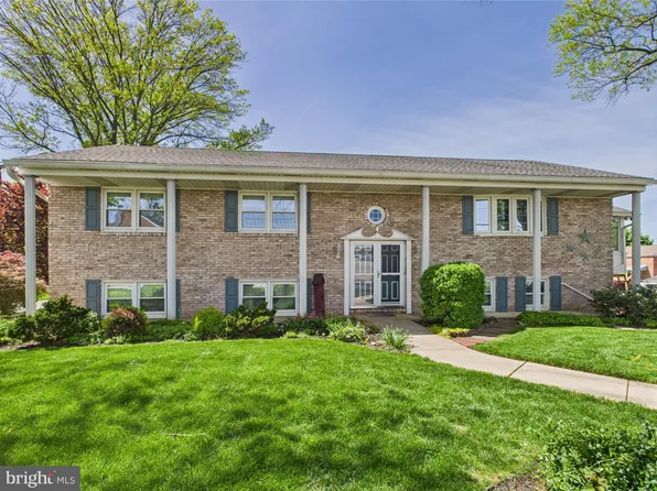 2225 School St, York, PA 17408