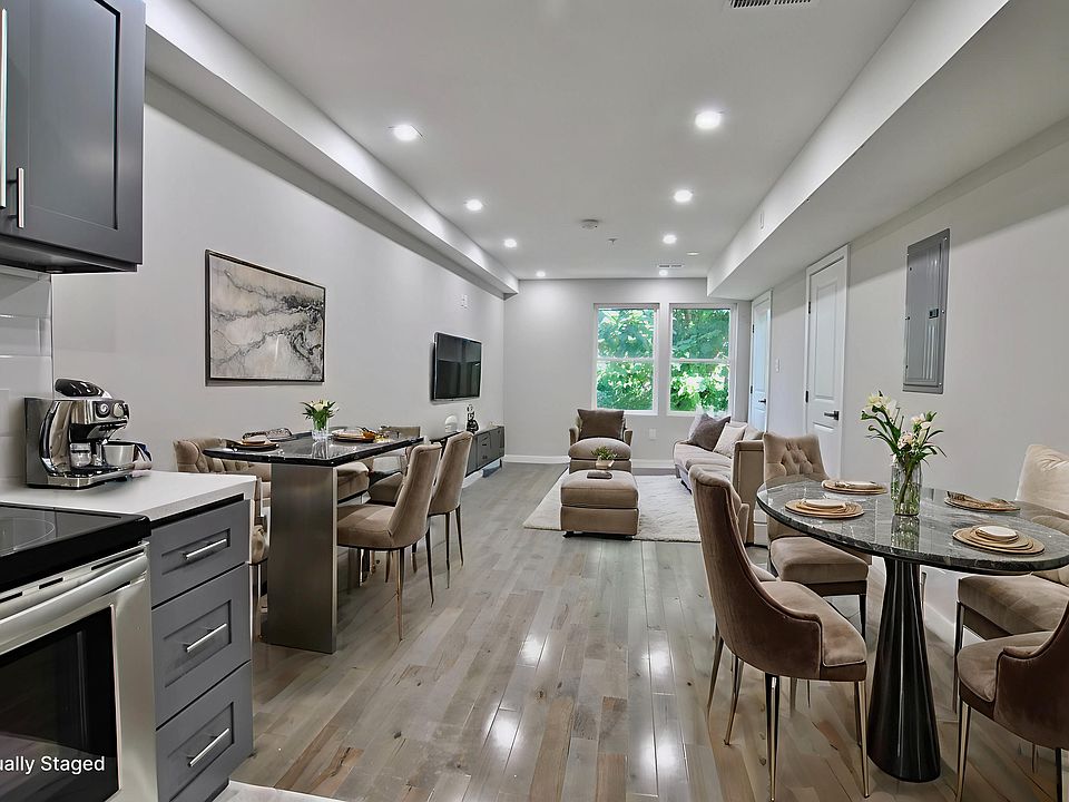 1st image of 2153 N 19th St #4
