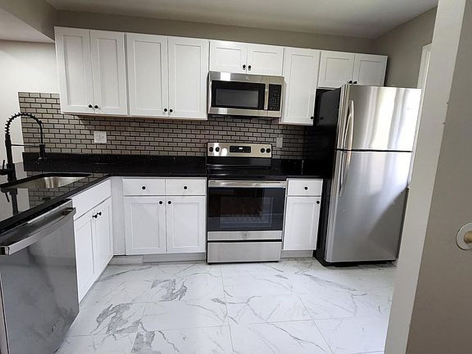 1st image of 38 Glenwood Ave #5