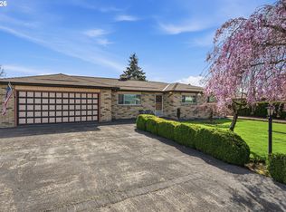 704 Toliver Rd, Molalla, OR