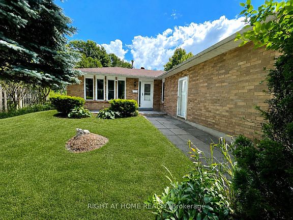 4th image of 941 Victoria St