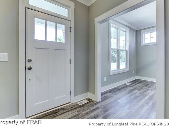 4th image of 309 E Earp St