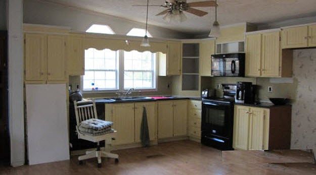 2nd image of 10584 Red Oaks Ct