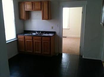 2nd image of 4019 Cedarwood Ave
