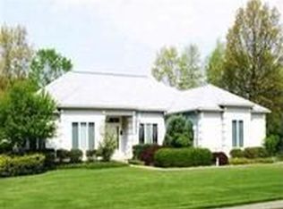 1010 Pawnee Ln, Girard, OH