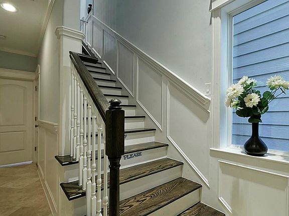 4th image of 1415 Beachton St