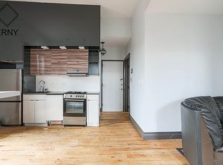 652 Grandview Ave #2C, Ridgewood, NY 11385