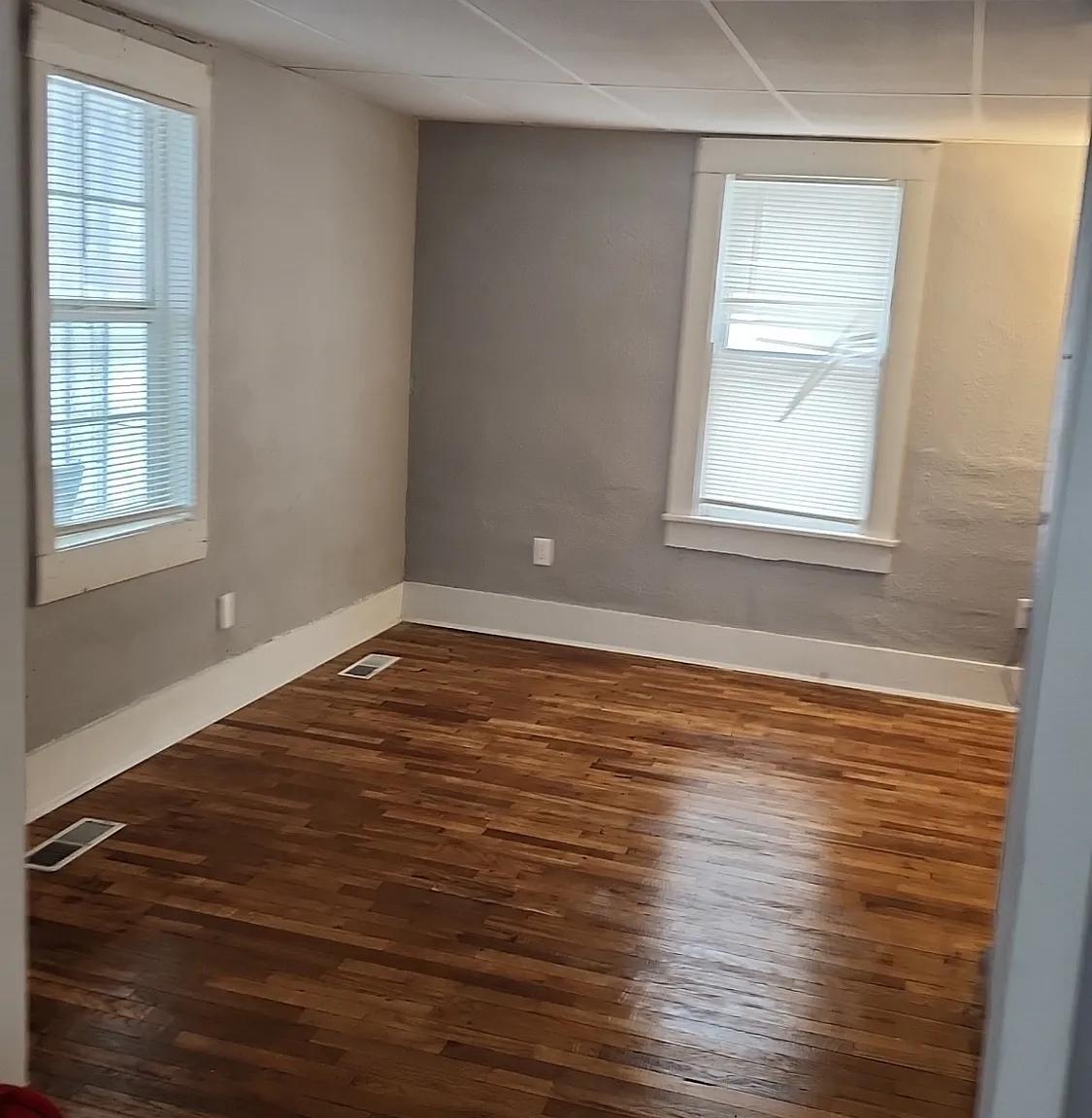 2 bed, 600 sqft, $925 — Photo 2