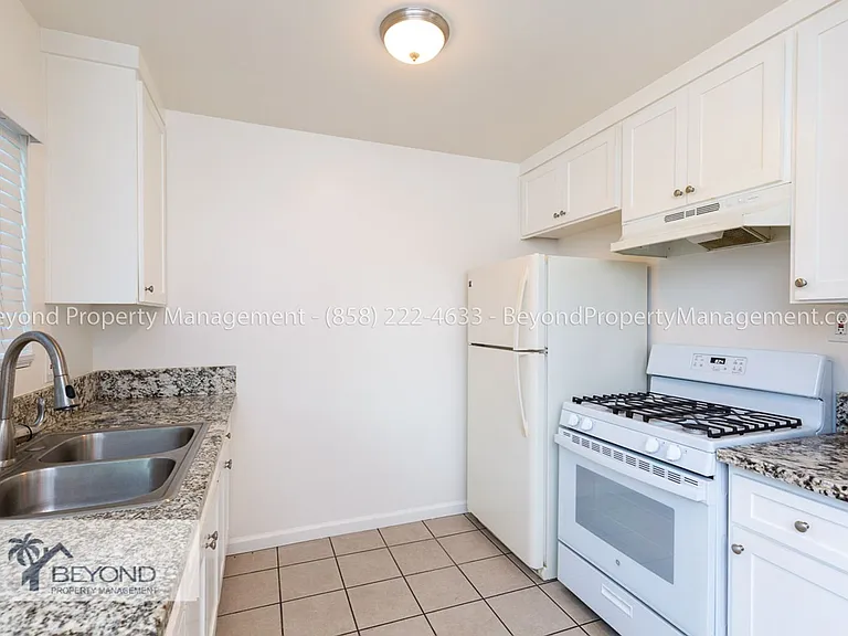 1315 Puls St — Photo 2