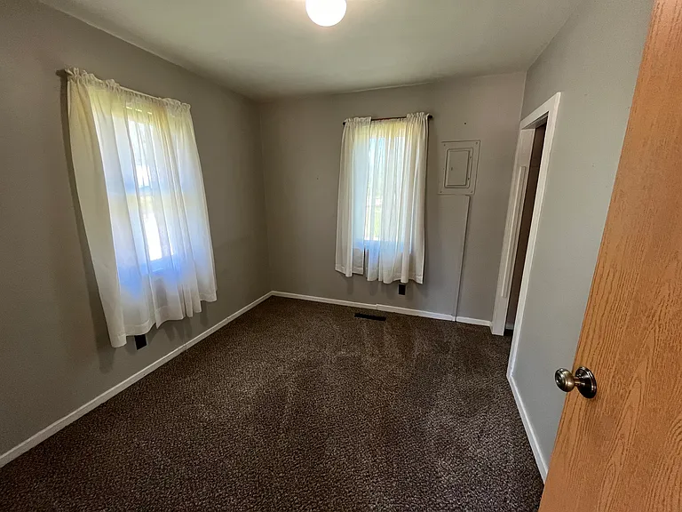 121 N Washington St #121 — Photo 9