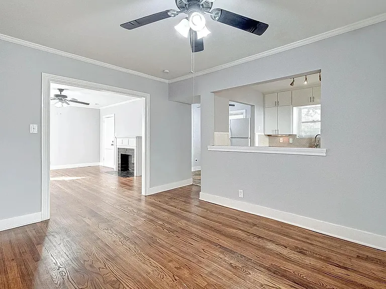 1852 Sul Ross St #1 — Photo 3