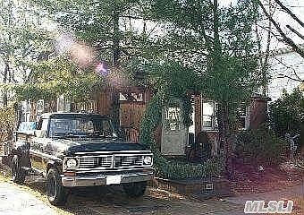 1st image of 10 Dewey St E