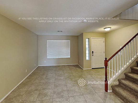2nd image of 785 E Beargrass Pl