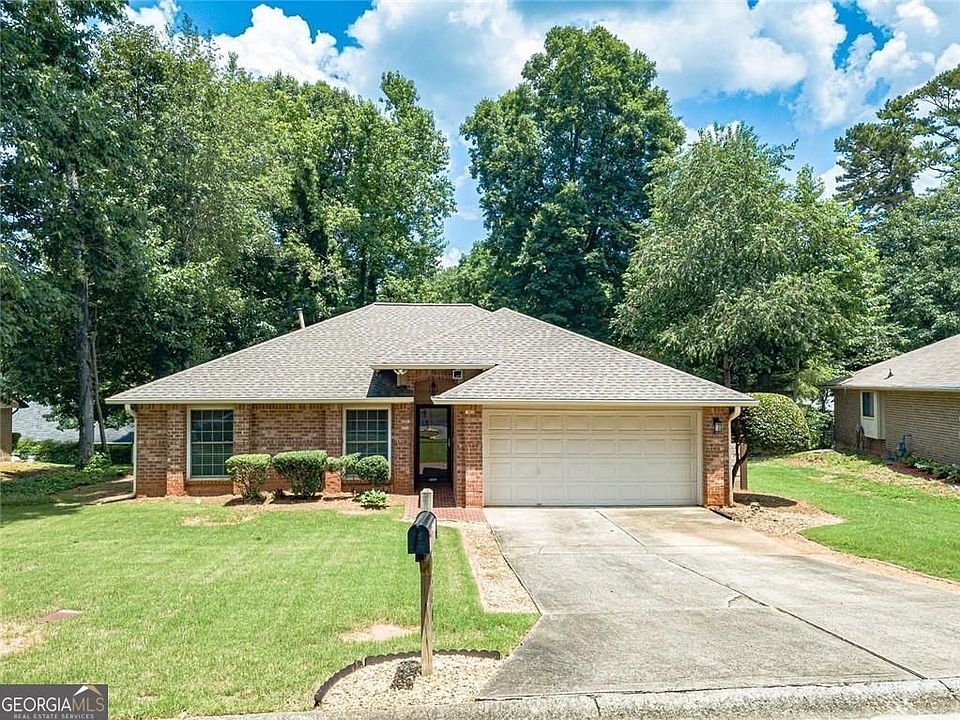 1st image of 1381 Shady Cove Ln
