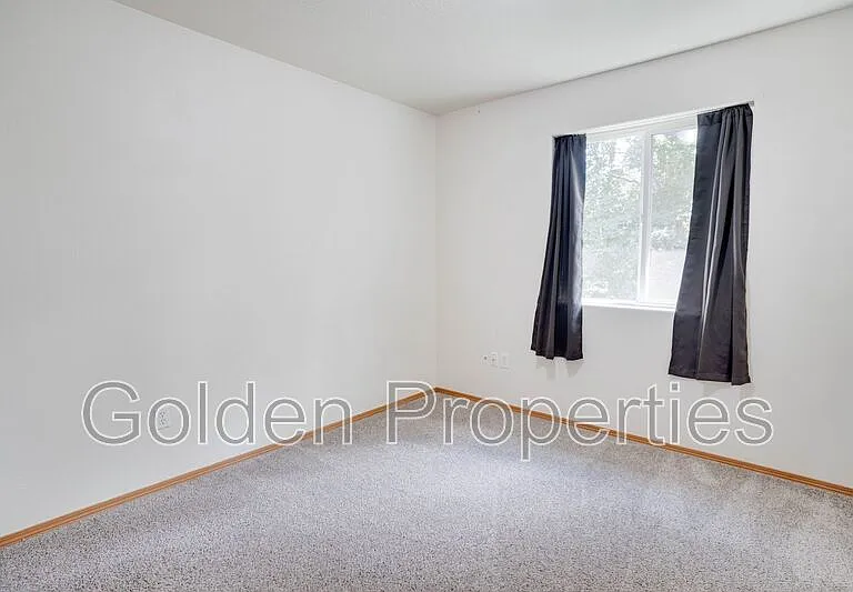 317 W Cherry Ave #A — Photo 10