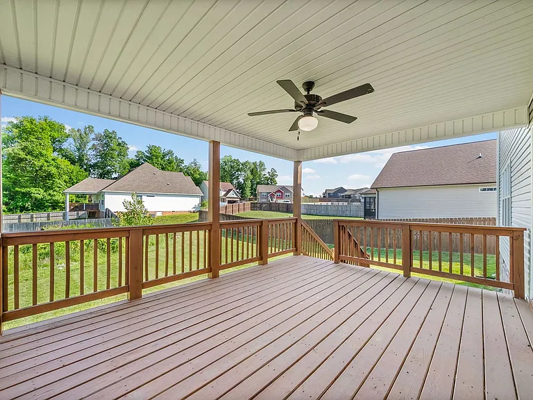 528 Macy Lynn Dr — Photo 34