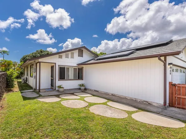 5469 Kula Mauu St, Kapaa, HI 96746