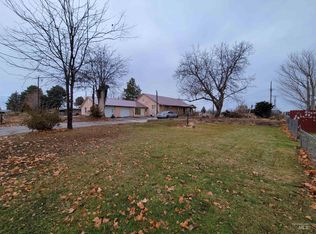 16574 Burnie Dr, Nampa, ID 83651