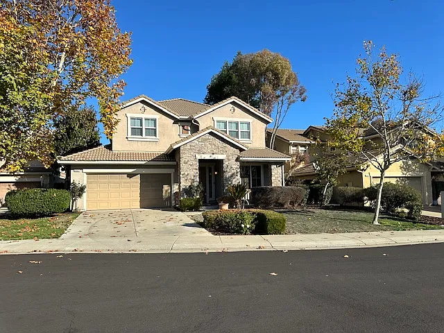 9561 California Oak Cir — Photo 3