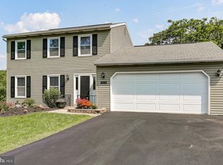 5876 Laurel St, Harrisburg, PA 17112