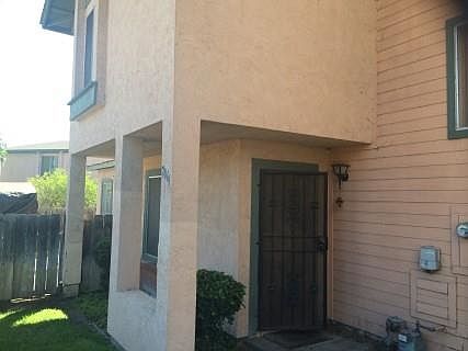 2nd image of 2061 Bluehaven Ct