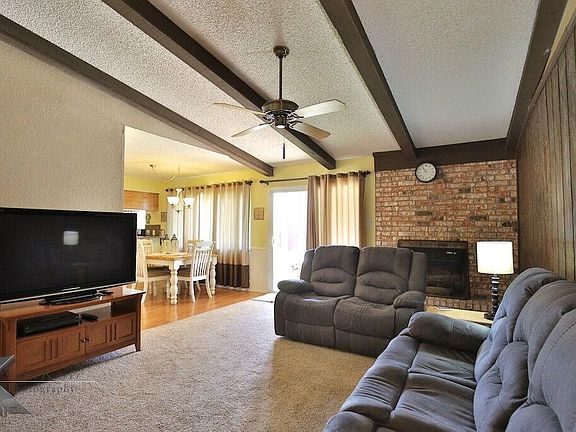 4th image of 5257 Benbrook St
