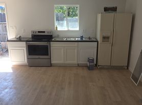 1832 Brewer Way, Modesto, CA