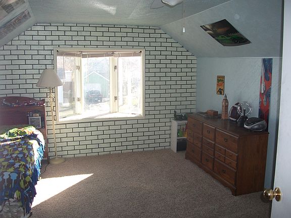 Upstairs bedroom