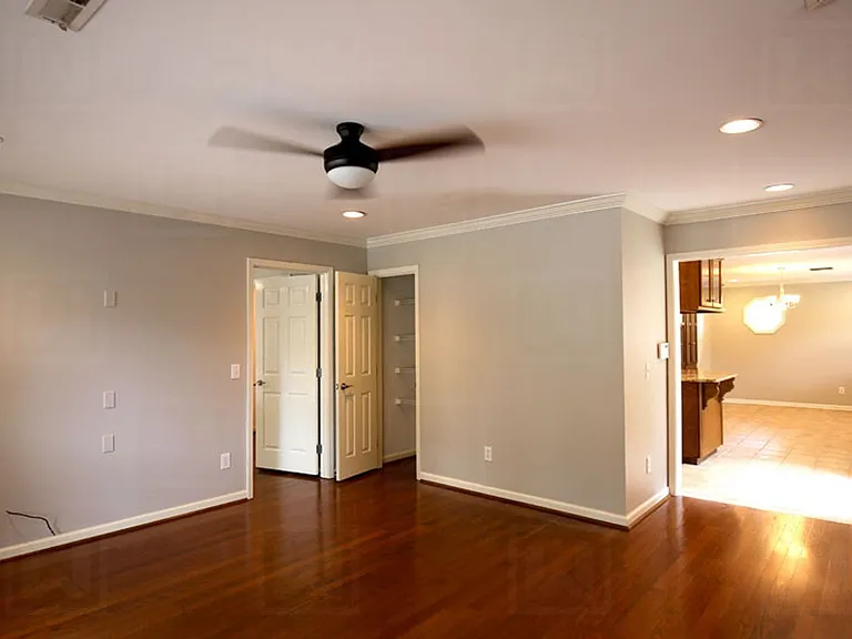3828 Arundel Dr — Photo 9