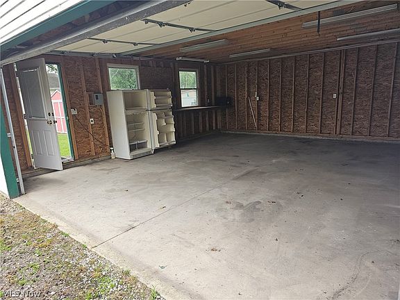5th image of 12440 Avalon Dr