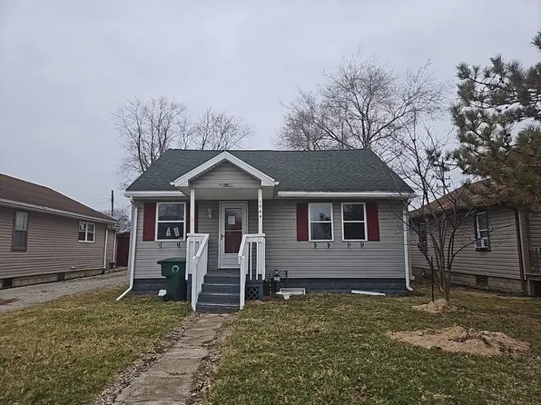 1708 W 11th St, Muncie, IN 47302