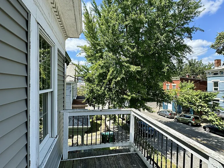 BEDROOM 1 BALCONY