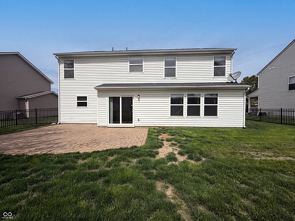 5th image of 18676 Mill Grove Dr