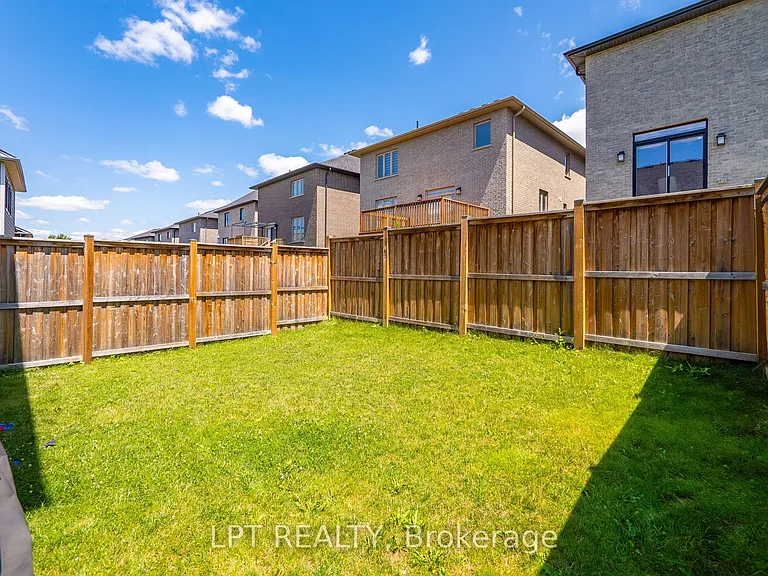 148 Hollybrook Trl S — Photo 47