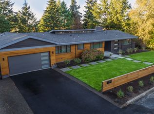 11925 SW Belvidere Pl, Portland, OR 97225