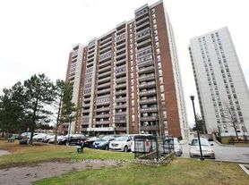 17 Knightsbridge Rd, Brampton, ON